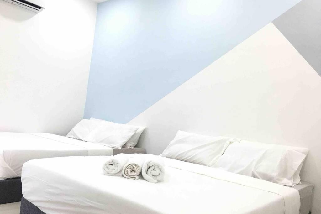 조호르 바루 22Pax :Taman Pelangi Party House Nearby Midvelly 빌라 외부 사진